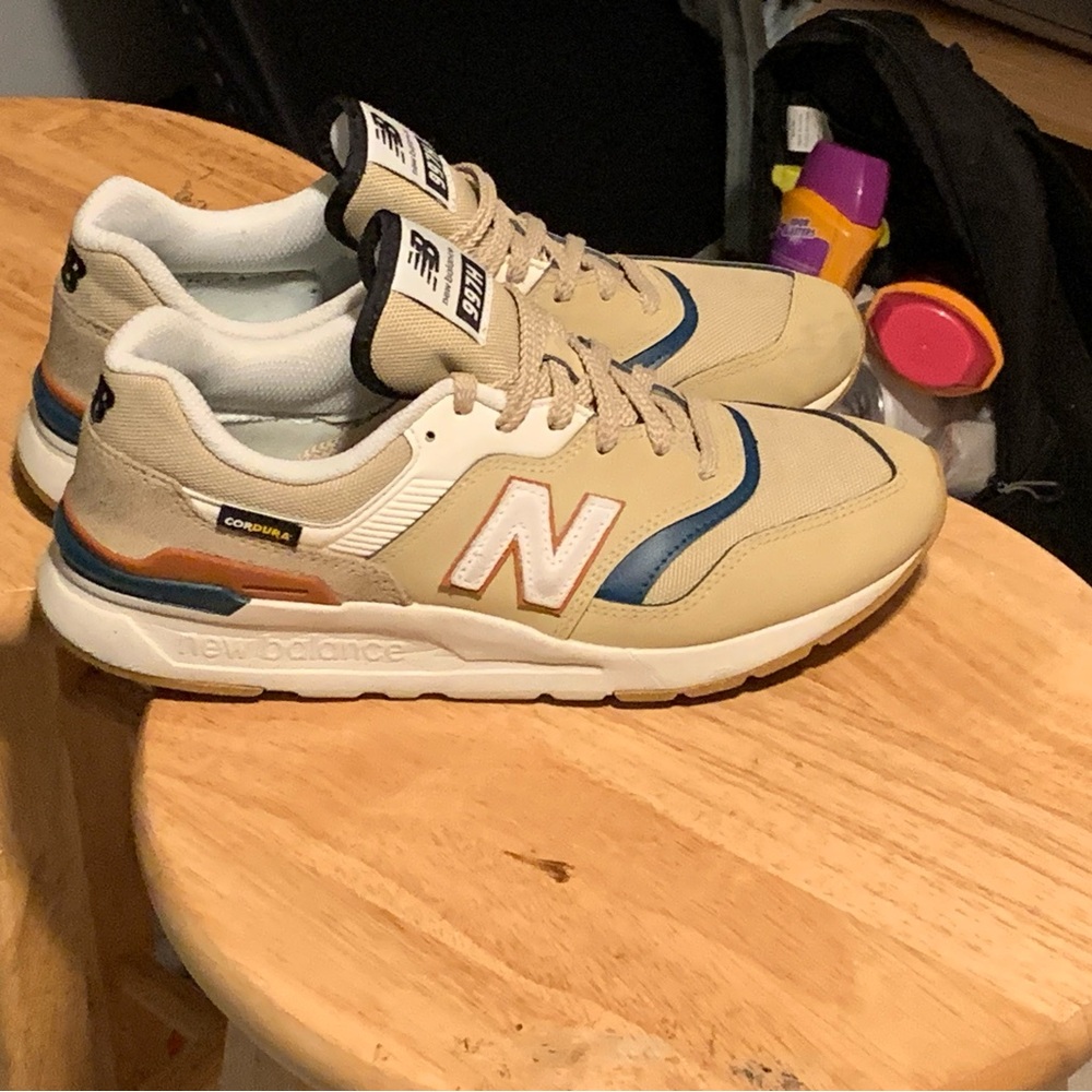 New Balance 997H